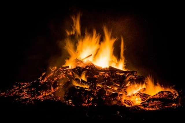 Massima pericolosità per gli incendi boschivi su tutto il territorio 