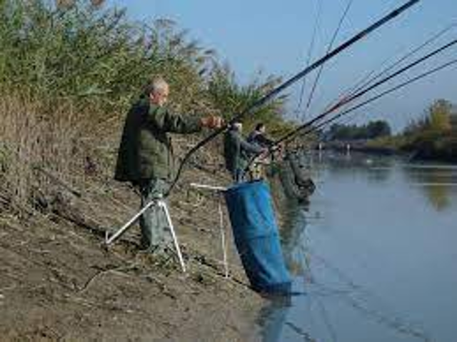Sospensione uso della bilancia per la pesca nei corsi d'acqua